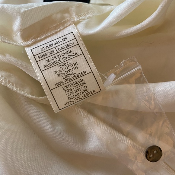 Adorable cream dress with mock Peter Pan collar - Picture 6 of 7